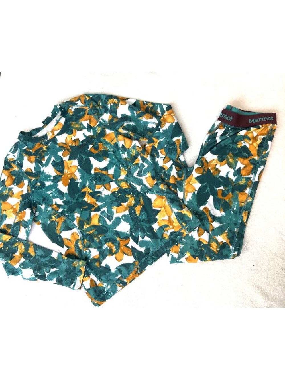 Marmot Midweight Meghan Tight Girl's Patina Green Camo Floral Base Layer Set M